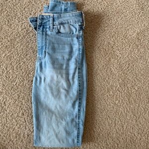 Light wash jeans
